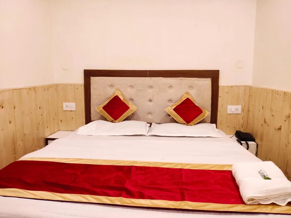 Hotel New Shorya Regency Shimla 2*,