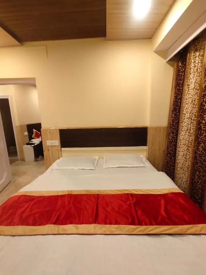 **  Hotel New Shorya Regency Shimla Indien